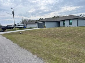 Building Photo - 862 Winwood Cir