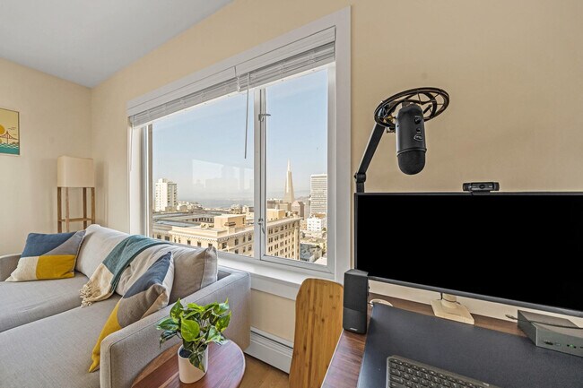 Foto del edificio - 899 Pine St