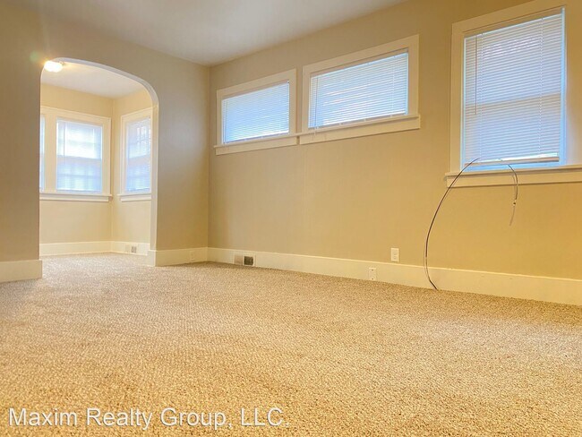 Building Photo - 2 br, 1 bath House - 5110 N 36 ST