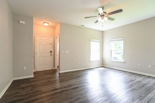 Building Photo - 507 Waterlemon Way