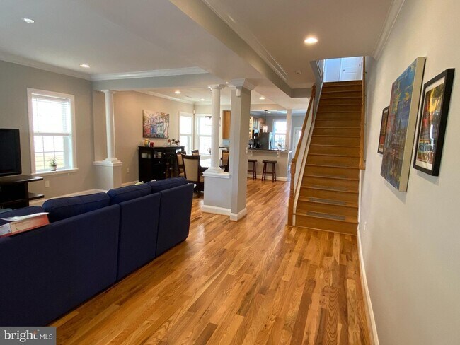 Foto del edificio - 525 Irving St NW