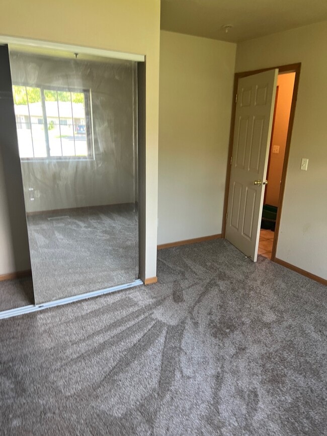 2nd Bedroom - 220 Helen St