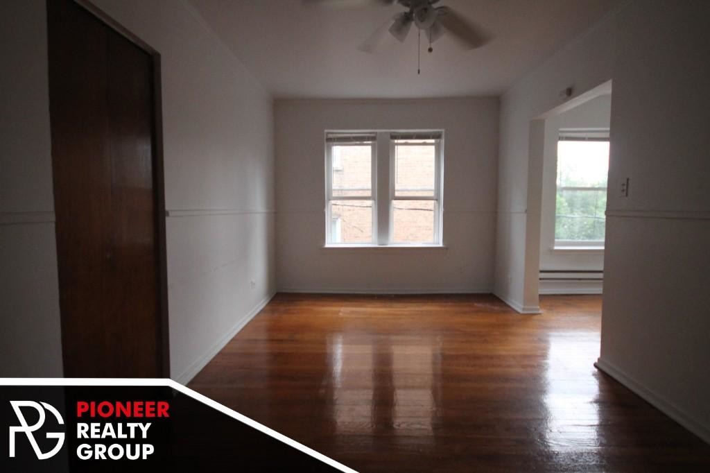 Foto principal - 4501-4515 N Malden St
