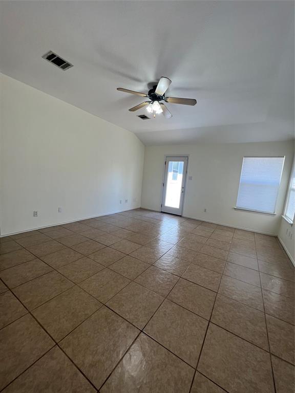 Foto del edificio - 525 Shep St