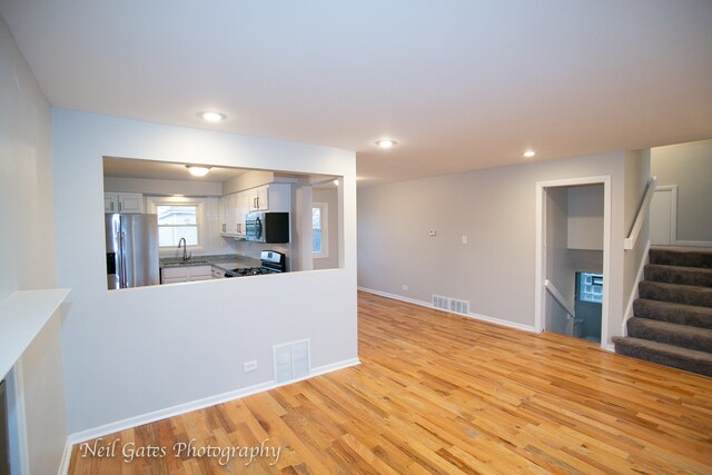 Building Photo - 12138 S Elizabeth St