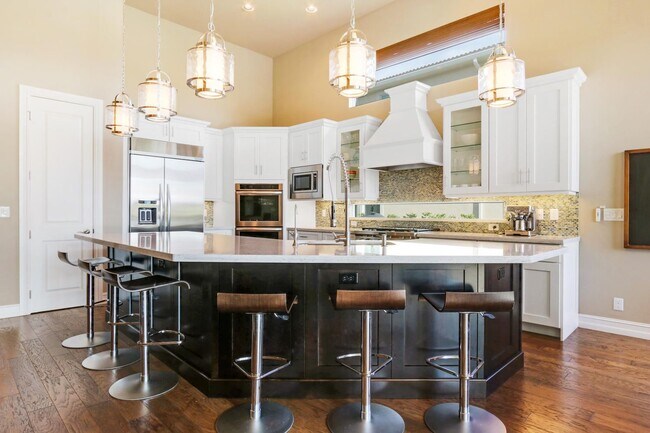 Photo - 154 Carmela Ct House