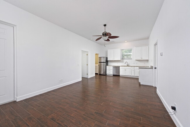 Building Photo - 5064 S Hwy A1A