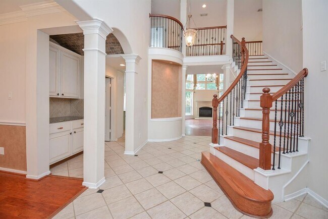 Foto del edificio - 16535 Ruby Meadow Dr