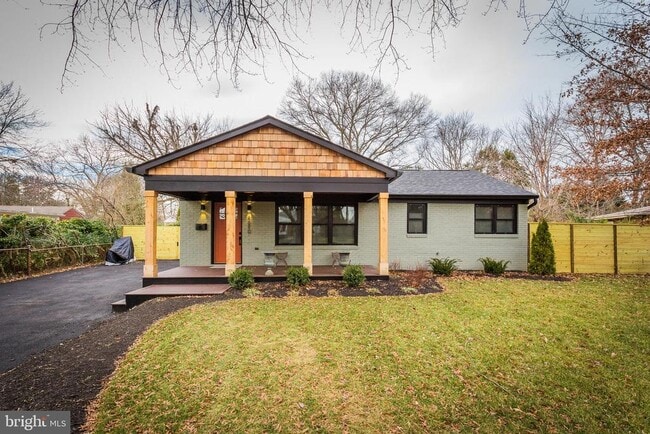 Building Photo - 1610 Baltimore Rd