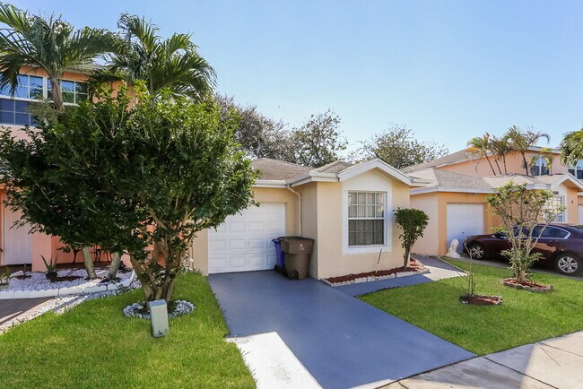 Foto del edificio - 4082 Eastridge Dr