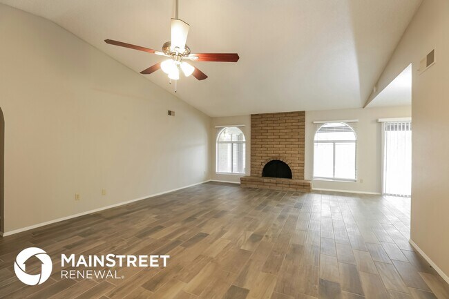 Foto del edificio - 3912 W Pershing Ave