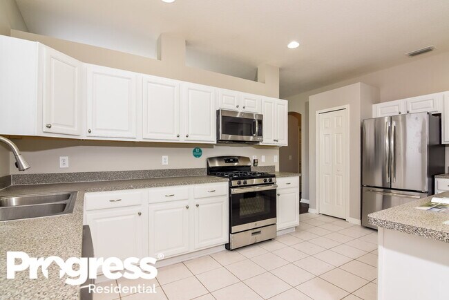 Building Photo - 7936 Terrace Ridge Dr