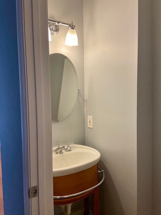 Downstairs half bath - 1703 S 11th St