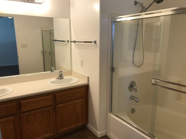 Foto del edificio - 5103 Casa Bonita Dr