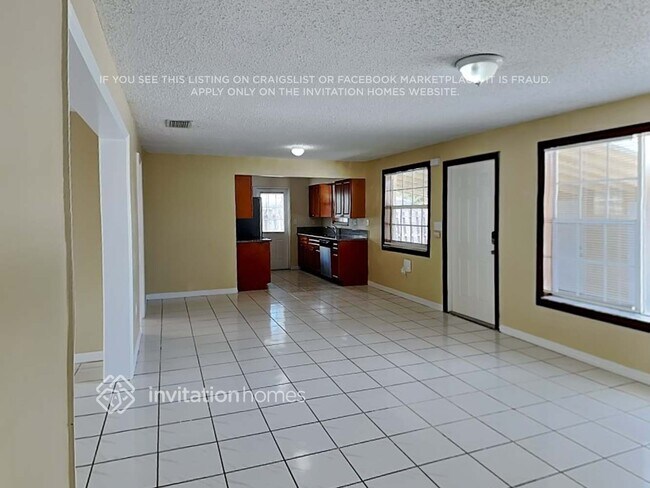 Foto del edificio - 2522 Holly Rd