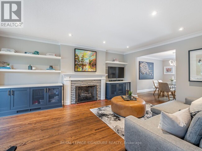 Building Photo - 31 Brookview Dr