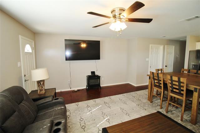 Foto del edificio - 309 E Second St