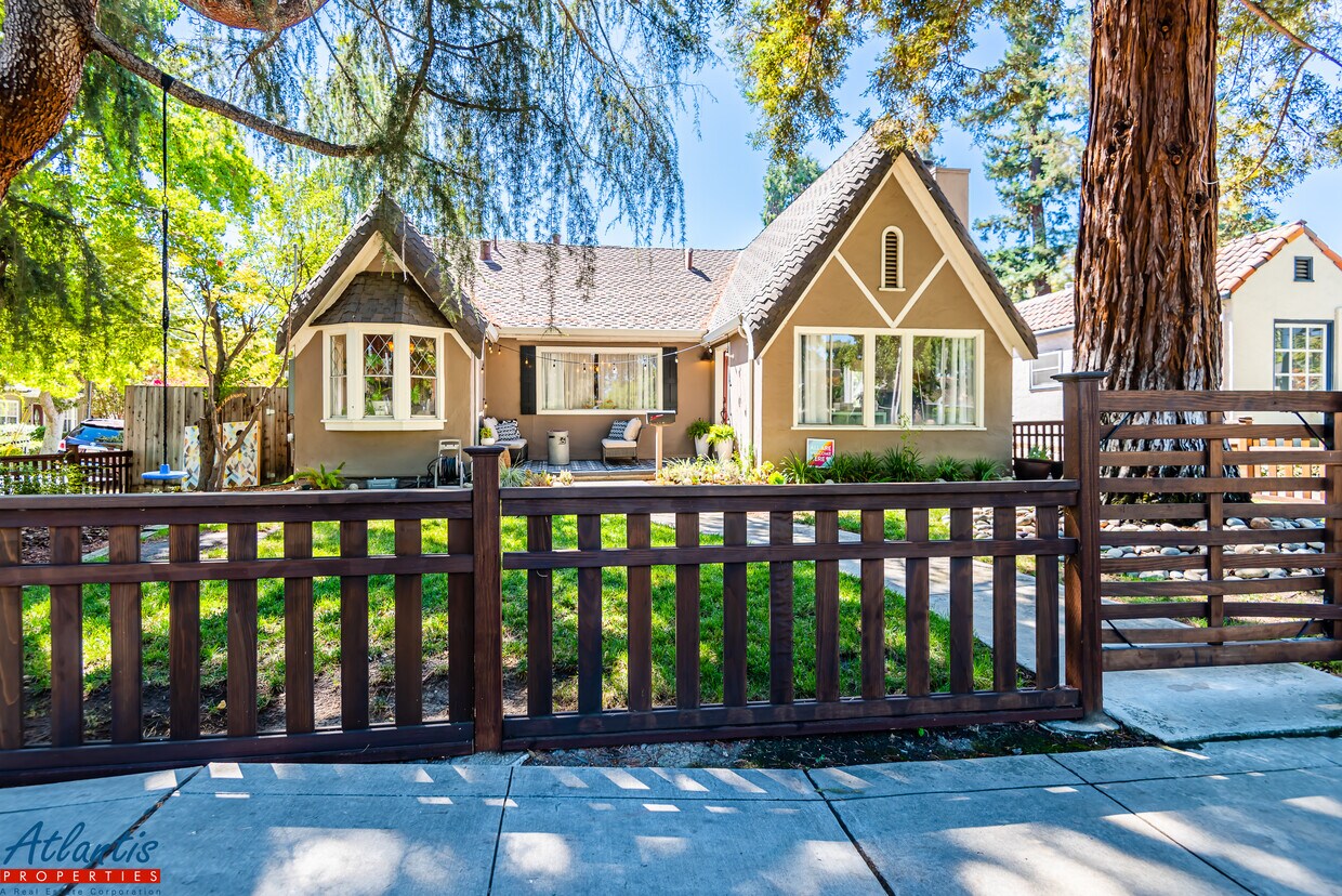 904 Pine Ave, San Jose, CA 95125 House for Rent in San Jose, CA