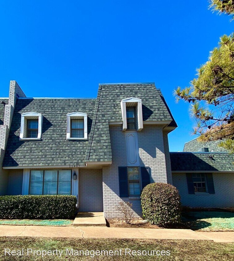 Primary Photo - 3 br, 3 bath House - 11407 North May
