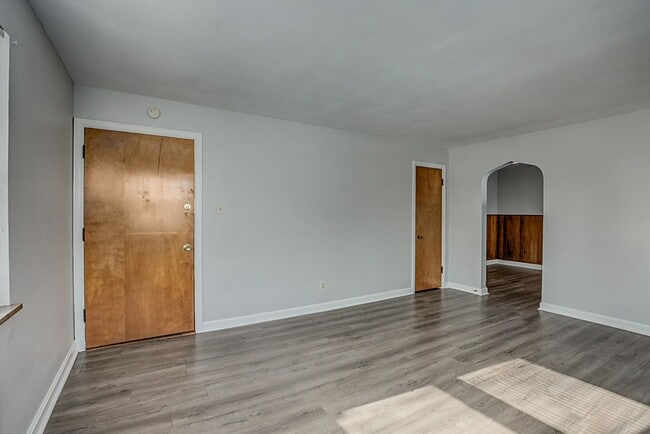 Building Photo - 3126 Ramona Ave