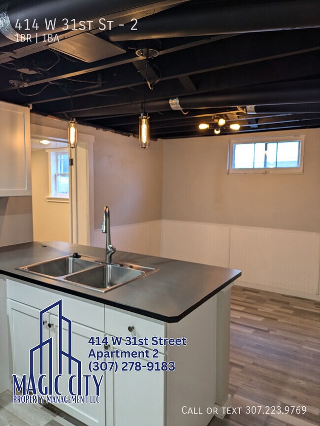 Foto del edificio - 414 W 31st St