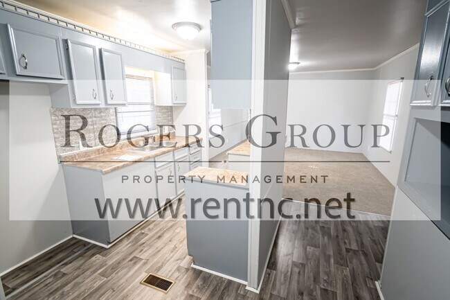 Foto del edificio - Homes for rent in Henderson NC - 136 Ross ...