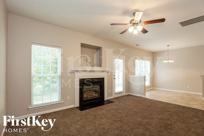 Building Photo - 10634 Quarrier Dr