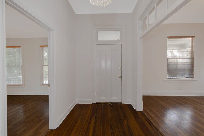 Building Photo - 1601 18th St