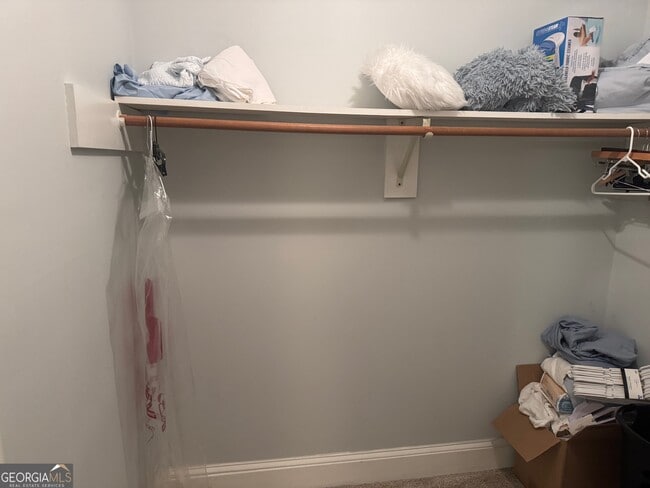 Foto del edificio - 2091 Emerald Dr