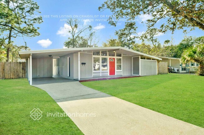 Foto del edificio - 7444 Sandhurst Rd S