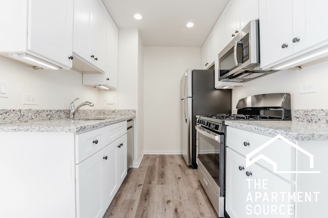 Foto principal - 424 W Oakdale Ave