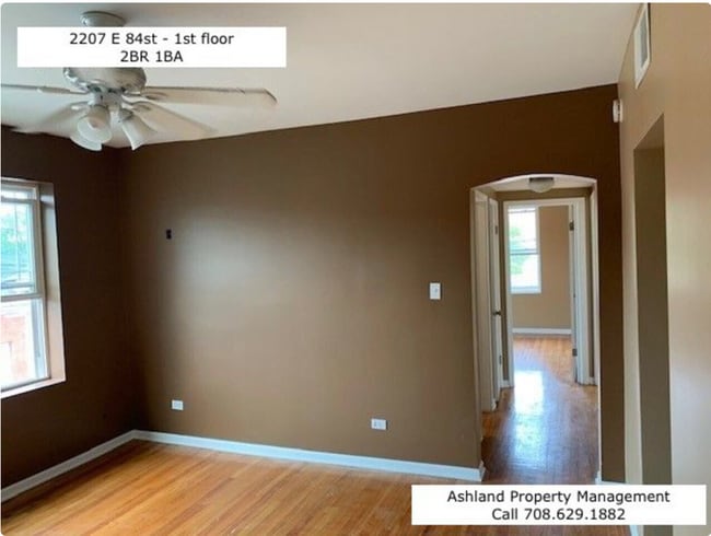 Foto del edificio - 2207-09 E 84th Street