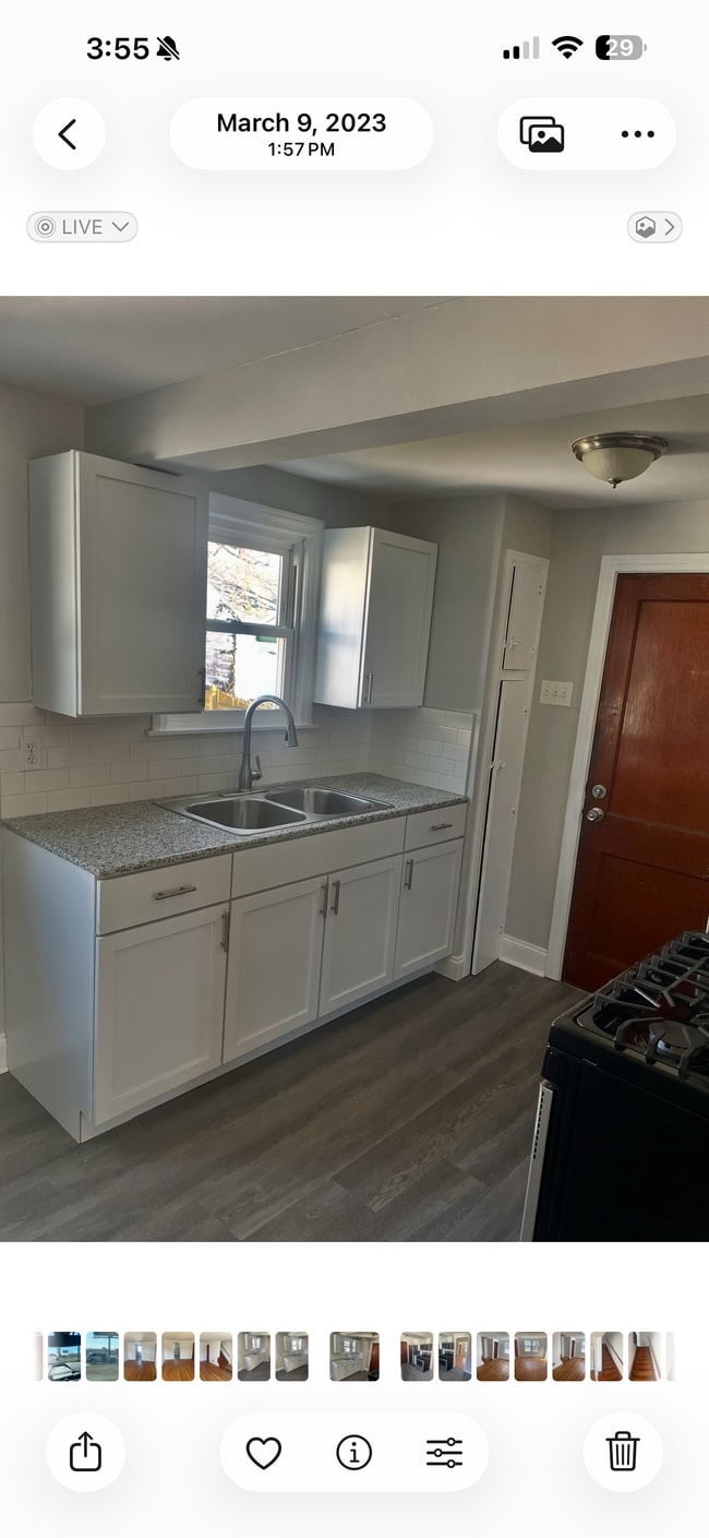 Building Photo - 247 Hancock Ave