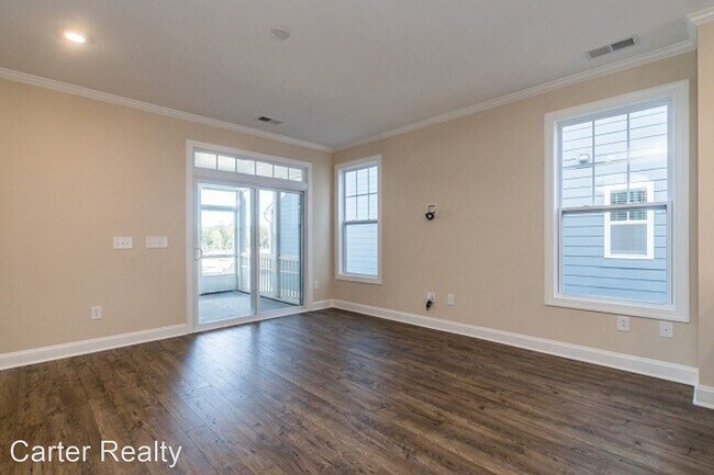 Building Photo - 3 br, 3.5 bath House - 6420 Truxton Lane