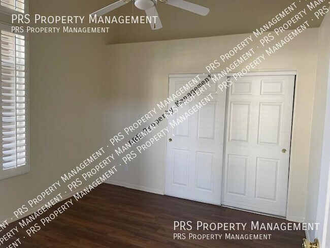Building Photo - Price Reduced