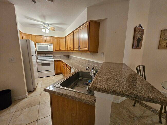 Foto del edificio - 12515 McGregor Blvd