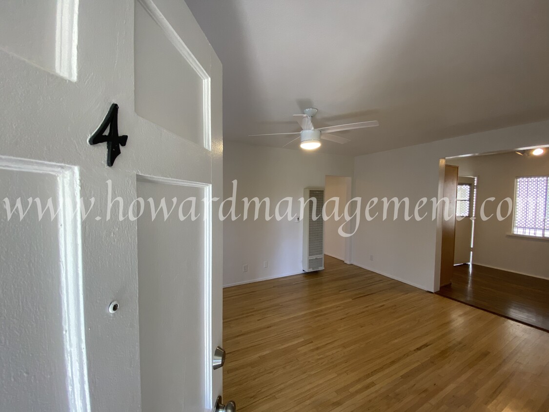 Foto principal - 5317 Auckland Ave