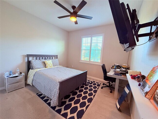 Foto del edificio - 8321 Praise Dr