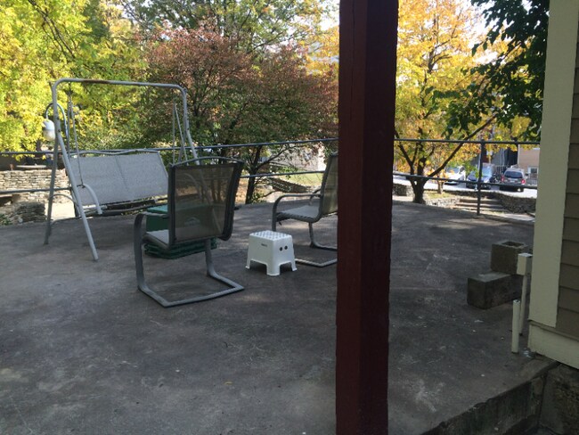 Foto del edificio - 18 W Hollister St