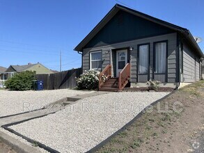 Building Photo - 1425 E Garland Ave