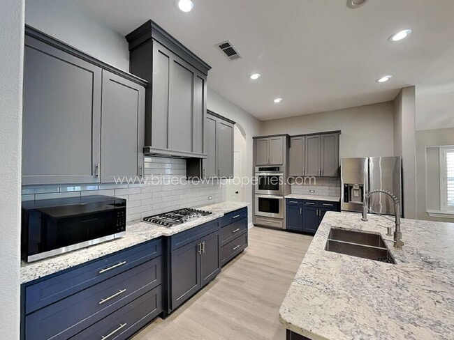 Photo - 12600 Saratoga Springs Cir House