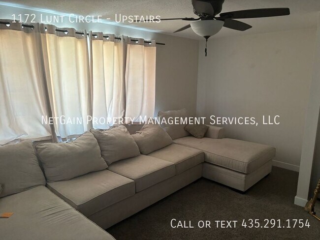 Foto del edificio - 1172 Lunt Cir