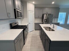 Building Photo - 3116 Ferrero Ln