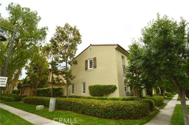 Building Photo - 36 Arborside