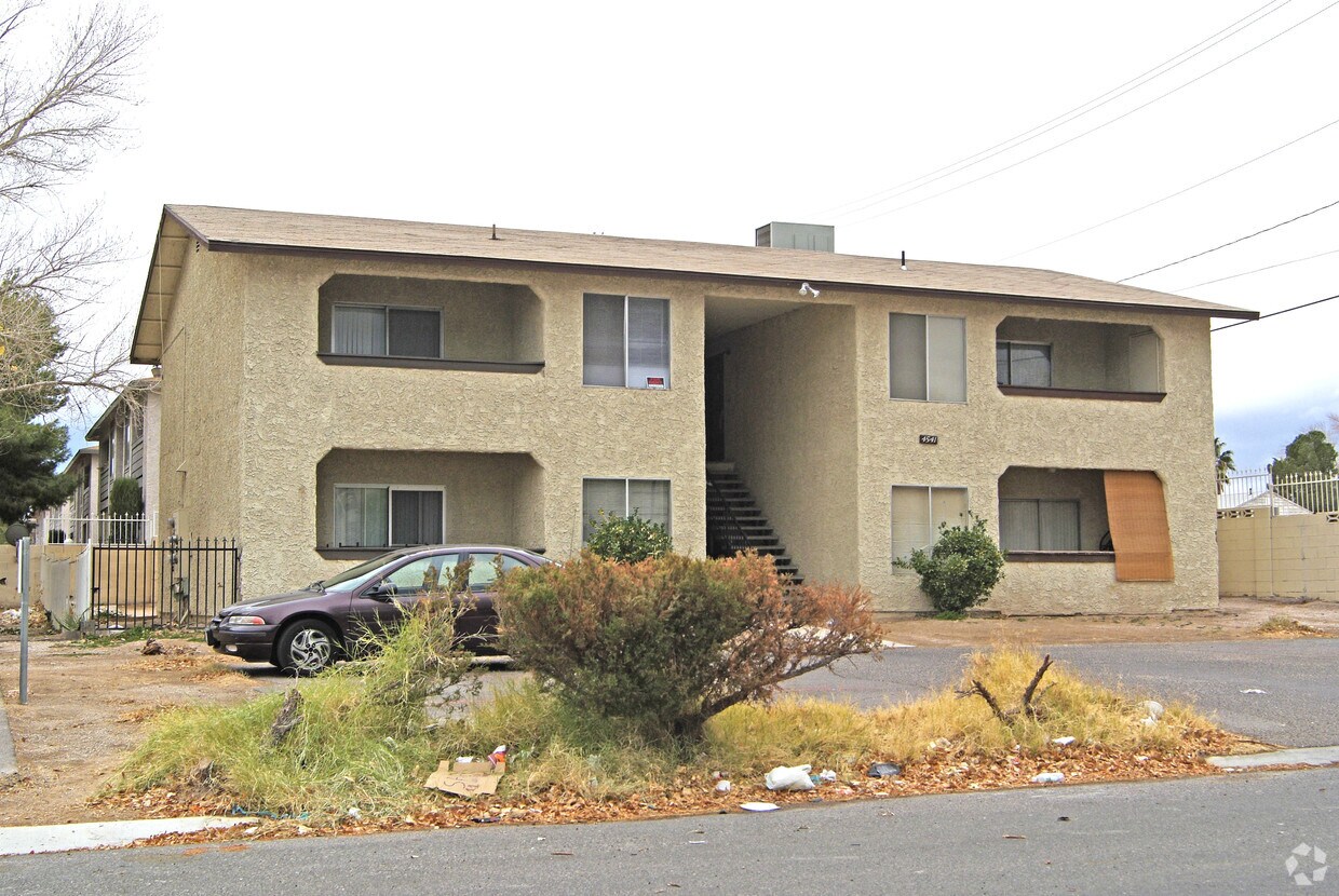 Building Photo - Mountain Vista