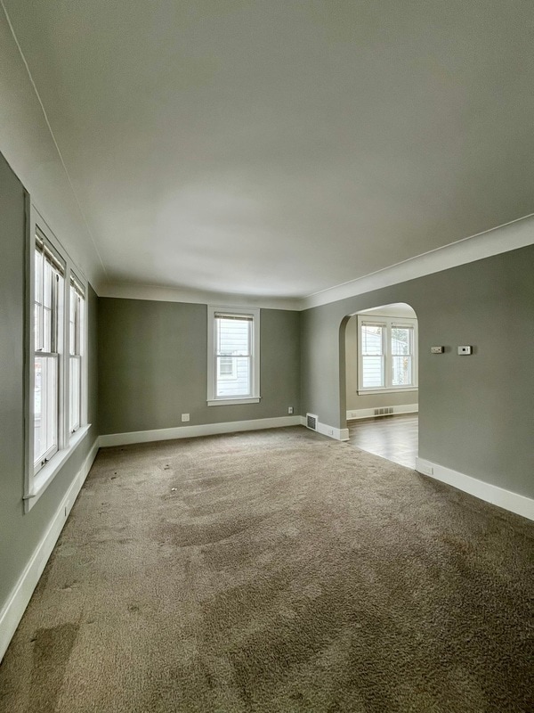 Building Photo - 273 2nd St