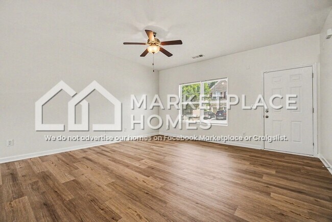 Building Photo - 5786 Westchase St