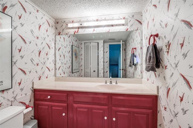 Building Photo - 12219 Montego Plaza