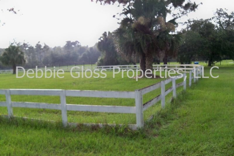 Building Photo - 2308 Red Ember Rd