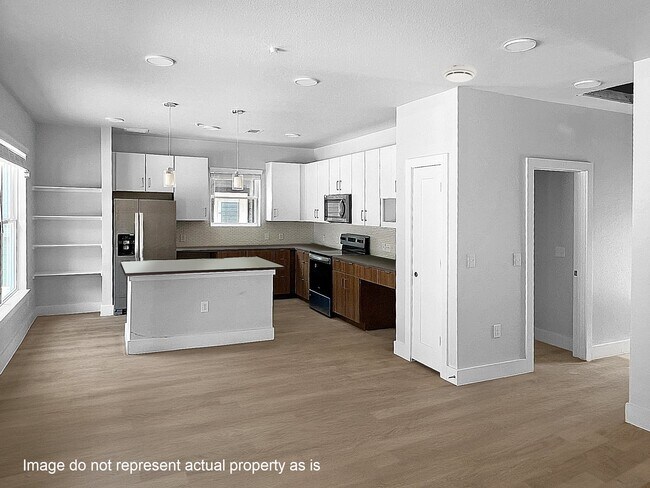 Foto del edificio - 2400 Montgomery Park Blvd